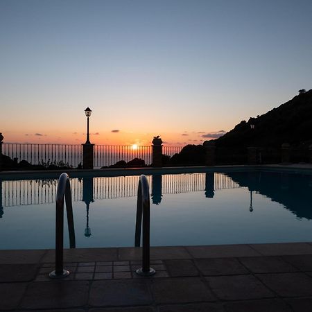 Il Tramonto Tanca Piras Villa Nebida Exteriör bild